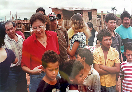 Registro de entrega de moradias populares